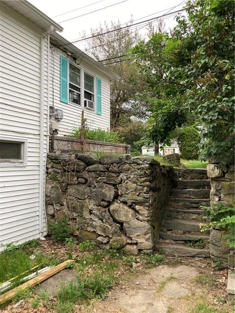 403 Commonwealth Ave, Warwick, RI 02886 photo 5