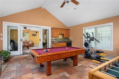 79 Ladderlook Rd, Warwick, RI 02886 photo 19