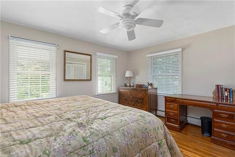 79 Ladderlook Rd, Warwick, RI 02886 photo 22