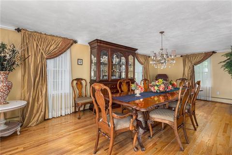 79 Ladderlook Rd, Warwick, RI 02886 photo 11