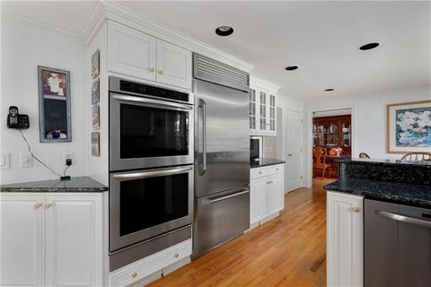 79 Ladderlook Rd, Warwick, RI 02886 photo 7