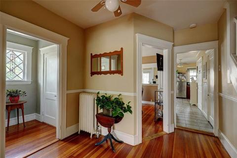 241 Oakley Rd, Woonsocket, RI 02895 photo 5