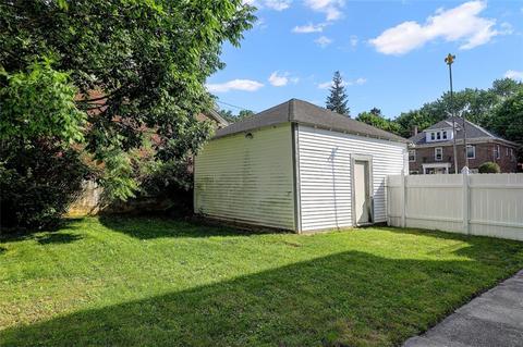 241 Oakley Rd, Woonsocket, RI 02895 photo 49