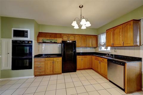 241 Oakley Rd, Woonsocket, RI 02895 photo 36