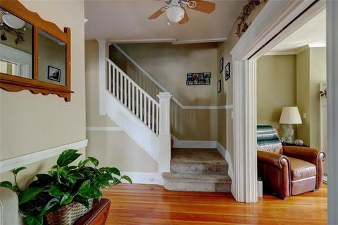 241 Oakley Rd, Woonsocket, RI 02895 photo 3