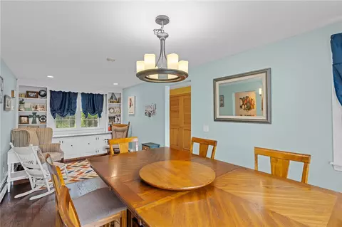 123 Fatima Dr, Warren, RI 02885 photo 5