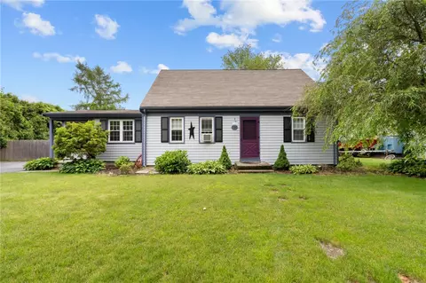 123 Fatima Dr, Warren, RI 02885 photo 1