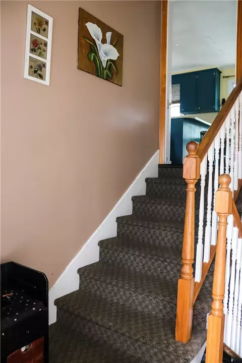 165 Hamilton St, Woonsocket, RI 02895 photo 7