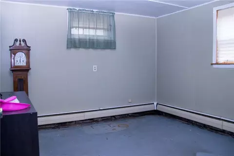 165 Hamilton St, Woonsocket, RI 02895 photo 31