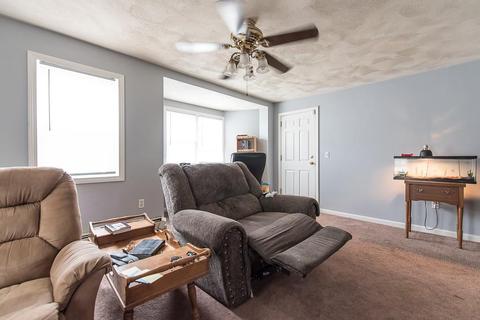 322 Grove St, Woonsocket, RI 02895 photo 8