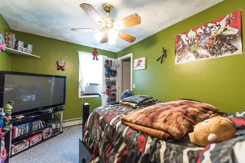 322 Grove St, Woonsocket, RI 02895 photo 24