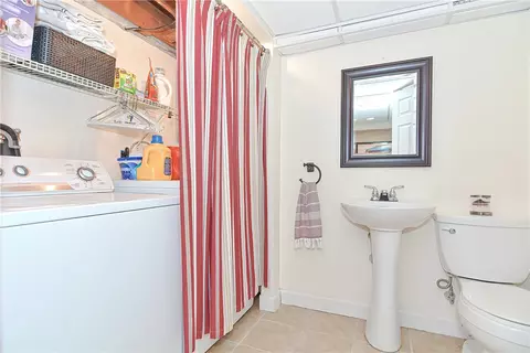 75 Hedgerow Dr, Warwick, RI 02886 photo 30
