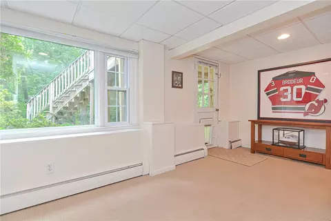 75 Hedgerow Dr, Warwick, RI 02886 photo 29
