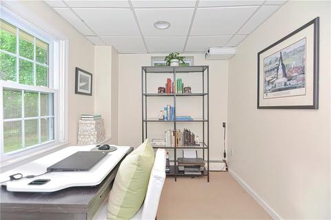 75 Hedgerow Dr, Warwick, RI 02886 photo 32