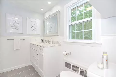 75 Hedgerow Dr, Warwick, RI 02886 photo 23