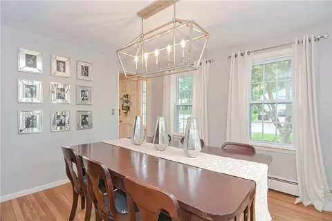 75 Hedgerow Dr, Warwick, RI 02886 photo 17