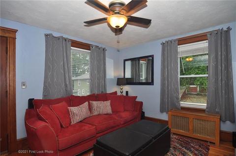 28 Warner St, Woonsocket, RI 02895 photo 13