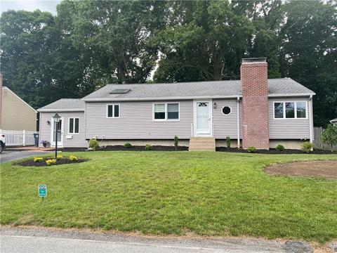 53 Oberlin Dr, Warwick, RI 02886 photo 4