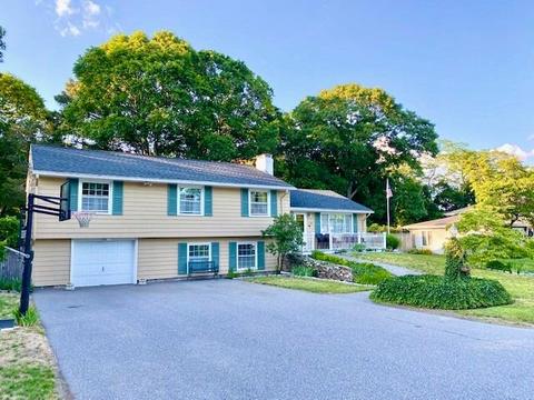 75 Shenandoah Rd, Warwick, RI 02886 photo 1