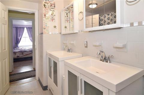 75 Shenandoah Rd, Warwick, RI 02886 photo 10