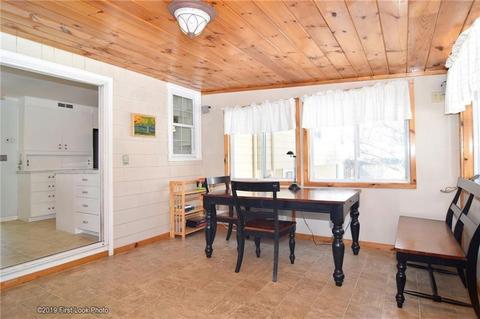 75 Shenandoah Rd, Warwick, RI 02886 photo 9