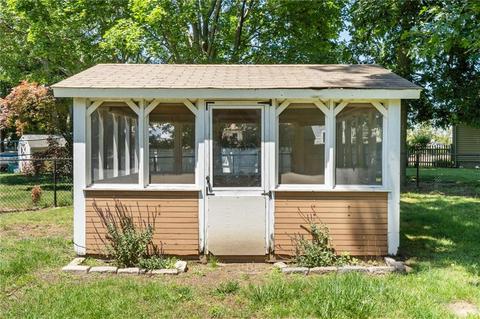 15 Adrian St, Warwick, RI 02886 photo 11