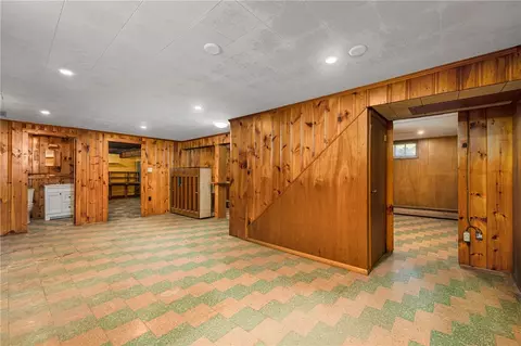 48 Circuit Dr, Warwick, RI 02889 photo 45
