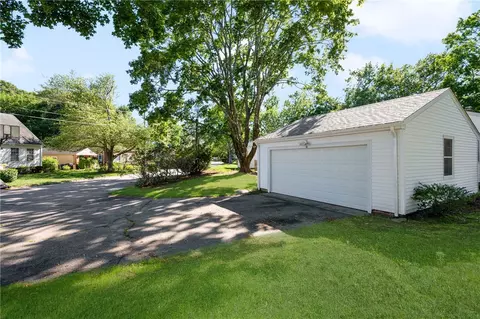 48 Circuit Dr, Warwick, RI 02889 photo 40