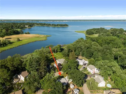 48 Circuit Dr, Warwick, RI 02889 photo 11