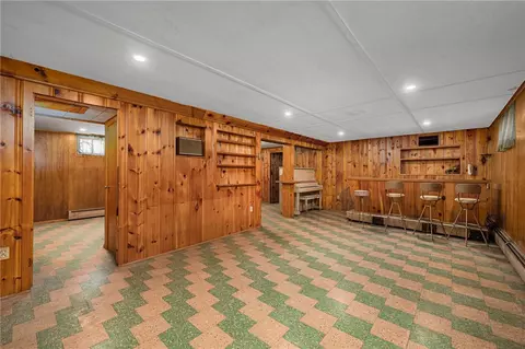 48 Circuit Dr, Warwick, RI 02889 photo 47