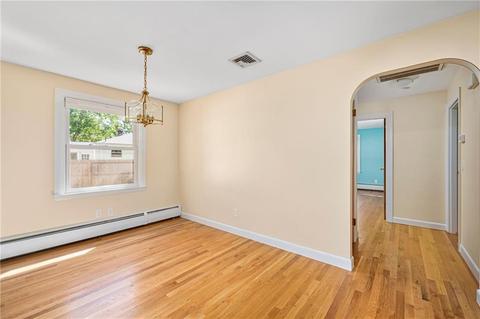 48 Circuit Dr, Warwick, RI 02889 photo 16