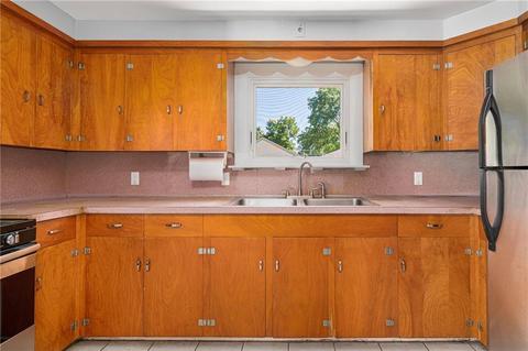 48 Circuit Dr, Warwick, RI 02889 photo 27