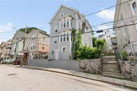 47 Paradis Ave, Woonsocket, RI 02895 photo 4