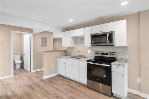 47 Paradis Ave, Woonsocket, RI 02895 photo 9