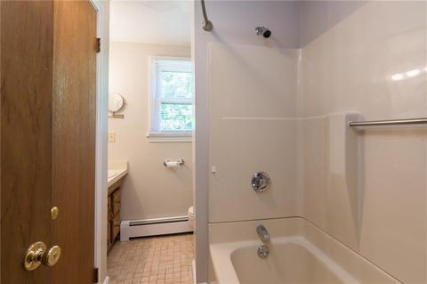 33 Grimshaw Pl, Warwick, RI 02889 photo 17