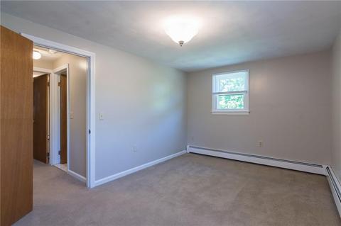 33 Grimshaw Pl, Warwick, RI 02889 photo 16