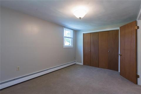 33 Grimshaw Pl, Warwick, RI 02889 photo 14