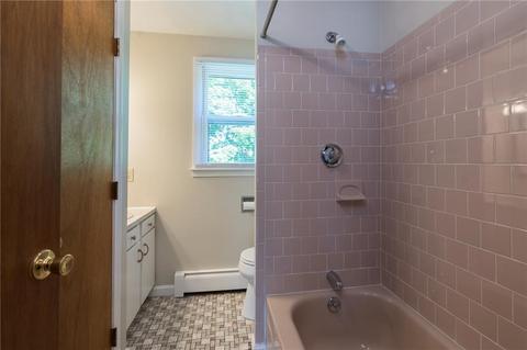 33 Grimshaw Pl, Warwick, RI 02889 photo 13