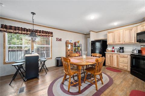 23 Oak Ter, Mapleville, RI 02839 photo 8