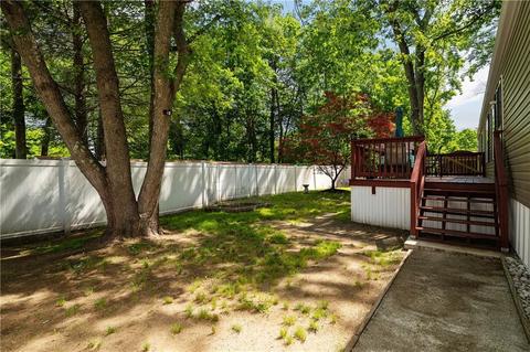 23 Oak Ter, Mapleville, RI 02839 photo 25