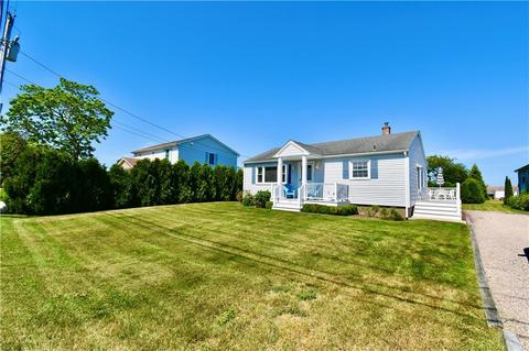 57 Winnapaug Rd, Westerly, RI 02891 photo 2