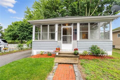 14 Fuller St, Warwick, RI 02889 photo 1