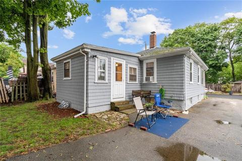 14 Fuller St, Warwick, RI 02889 photo 7
