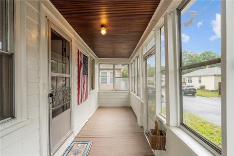 14 Fuller St, Warwick, RI 02889 photo 5