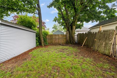 14 Fuller St, Warwick, RI 02889 photo 32