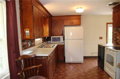 154 Patton Rd, Woonsocket, RI 02895 photo 5