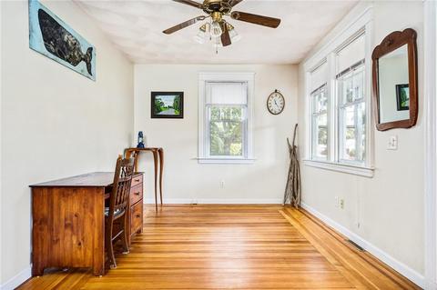 189 Sefton Ave, Warwick, RI 02889 photo 3