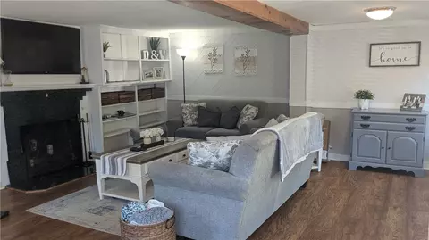 55 Abbott Ave, Warwick, RI 02886 photo 4
