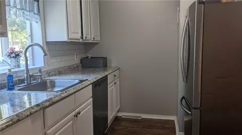 55 Abbott Ave, Warwick, RI 02886 photo 14