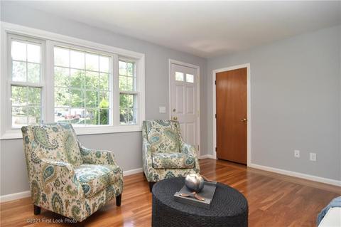 155 Rodney Rd, Warwick, RI 02889 photo 2